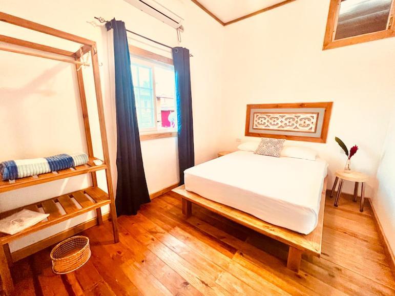 Casa Le Parc - Main Street Ξενοδοχείο Μπόκας ντελ Τόρο Εξωτερικό φωτογραφία